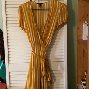 Forever 21 wrap dress